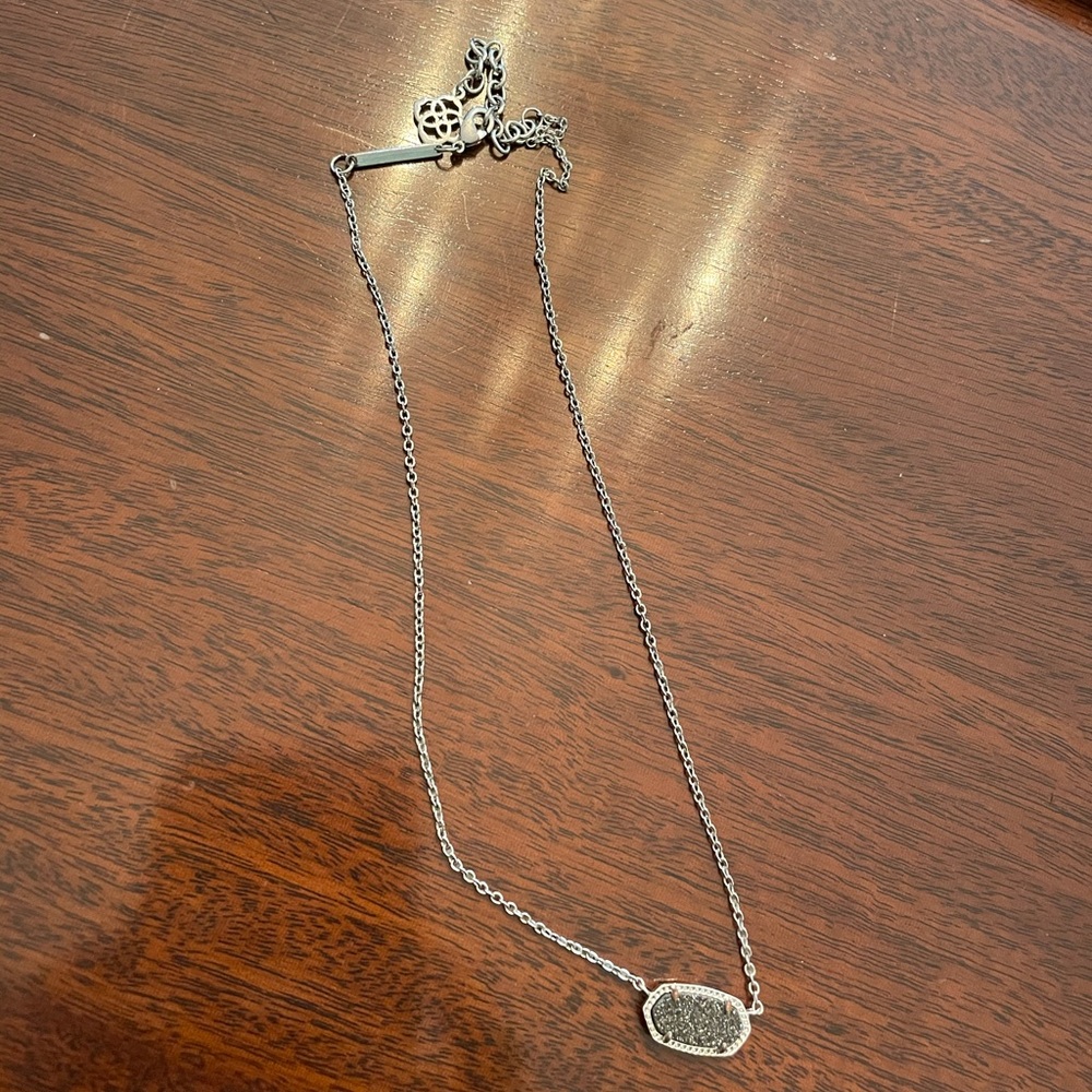 Kendra Scott Necklace